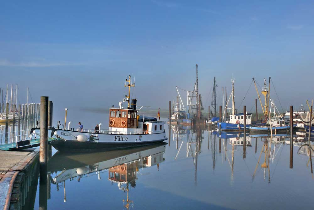 Emsfähre Ditzum-Petkum