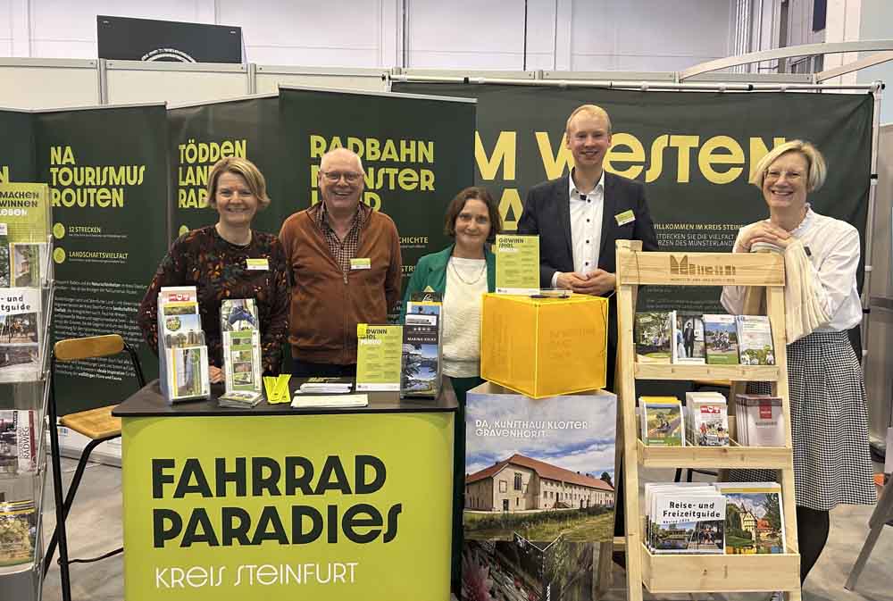 Kirsten Weßling, Hubert Pinke (Touristik Recke), Sabine Simikin-Escher (Stadtmarketing Ibbenbüren), Cornelius Hindersmann und Vivian Ewald (Rheine.Tourismus.Veranstaltungen.)