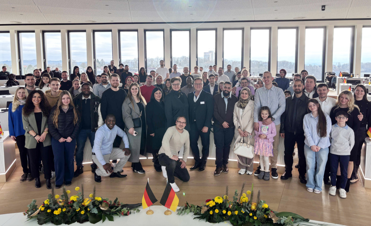 Märkischer Kreis begrüßt neue deutsche Staatsbürgerinnen und Staatsbürger