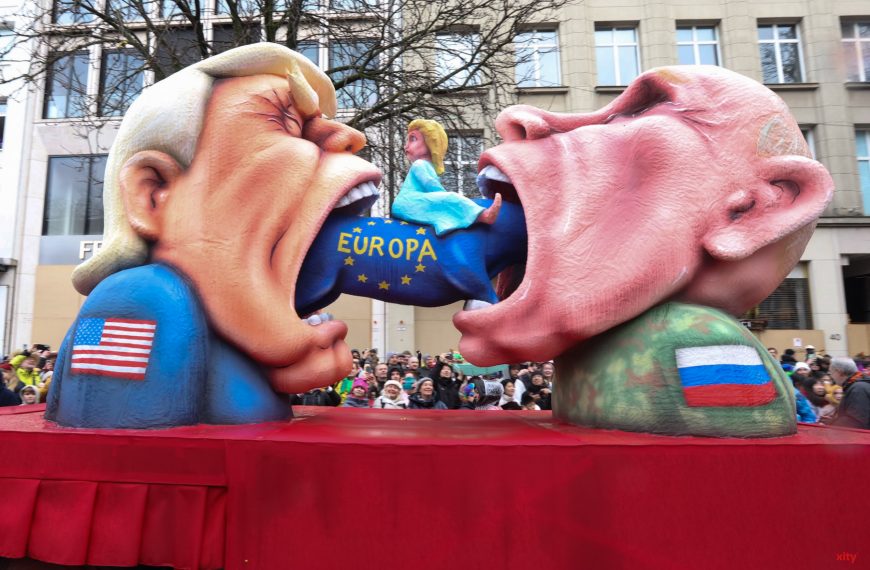 Jacques Tilly Mottowagen 2026 Trump Putin Europa