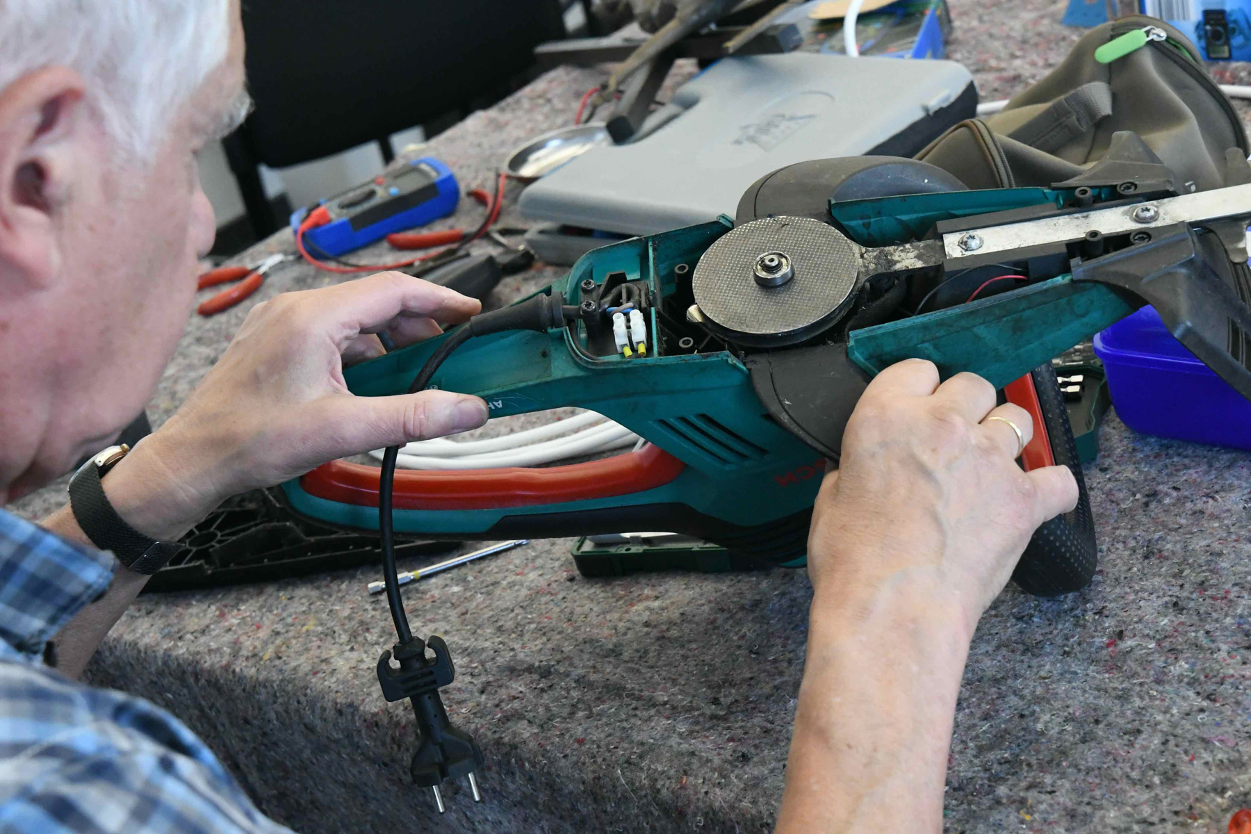 Repair-Café im Rotkreuz-Zentrum Borken