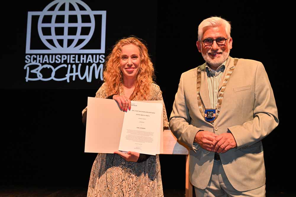 Yael Ronen bei der Preisverleihung