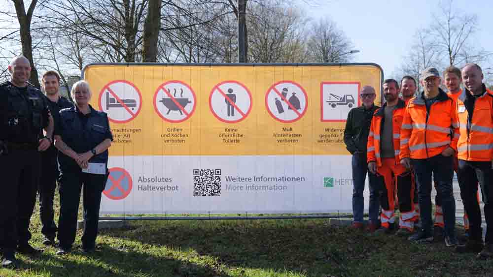 Mitarbeiter des ZBH und Mitarbeitende des Kommunalen Ordnungsdienstes