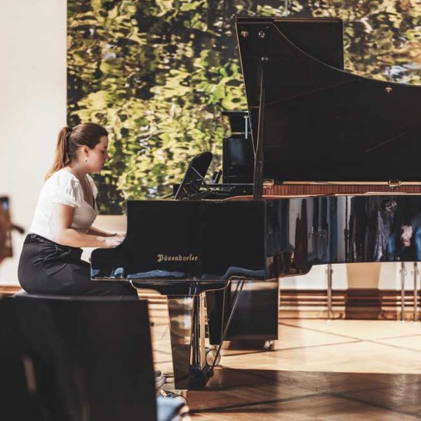 Musikschule Borken lädt zum Klavierkonzert ein