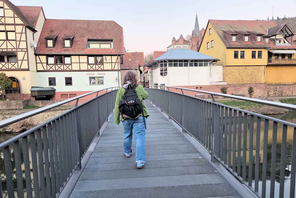 Person auf der Wertheimer Messbrückle