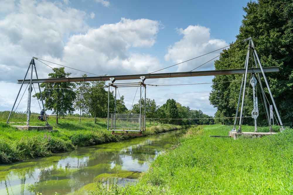 Erlebnisbrücke nach historischem Vorbild
