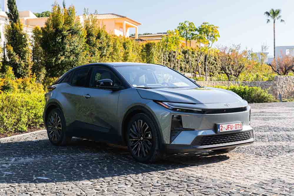 Der neue Toyota C-HR+