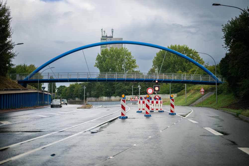 Blick auf den gesperrten Hafentunnel