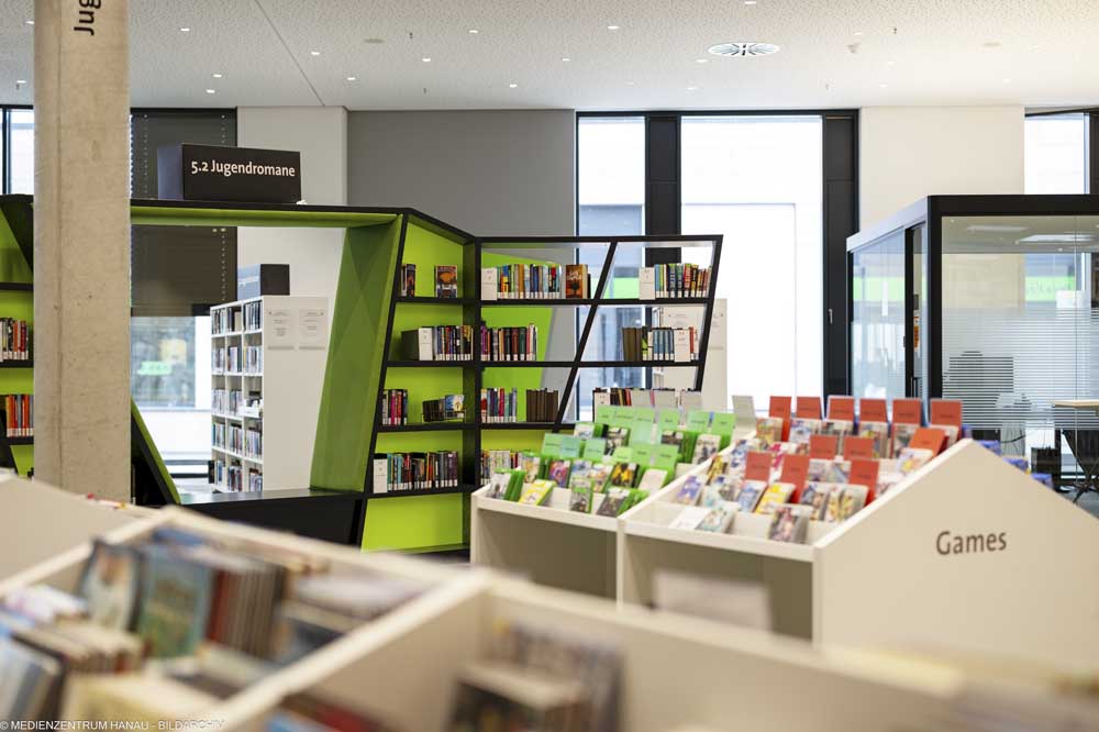 Innenansicht Stadtbibliothek Kulturforum Hanau