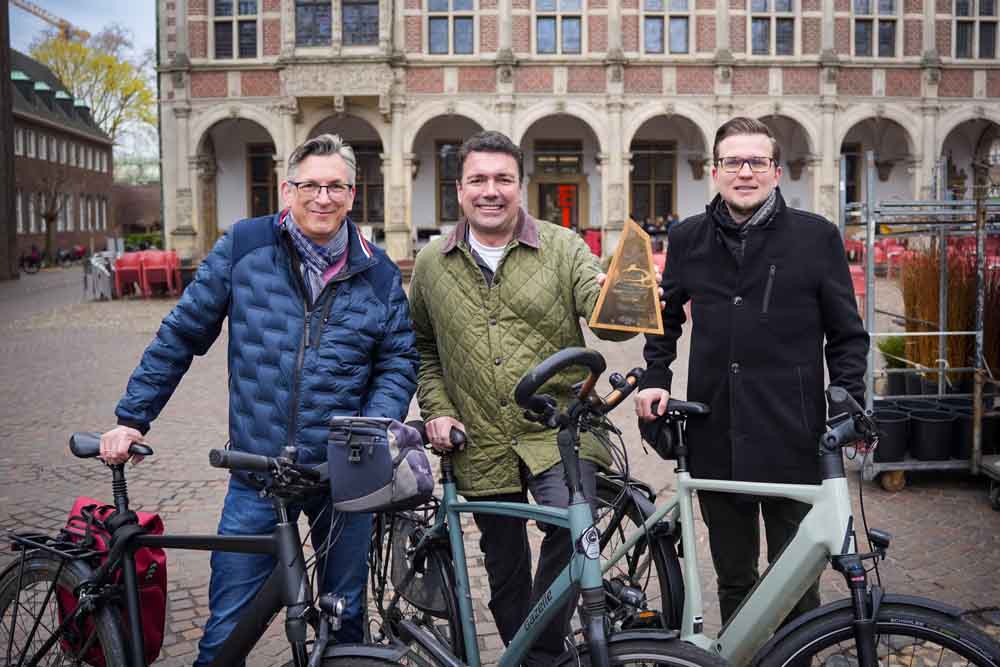 Sascha Terörde (Stabstelle Klimaschutz), Bürgermeister Christian Mangen und Stadtbaurat Dave Welling