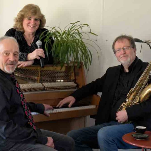 Combos der Jugendkunstschule Unna spielen im Schalander