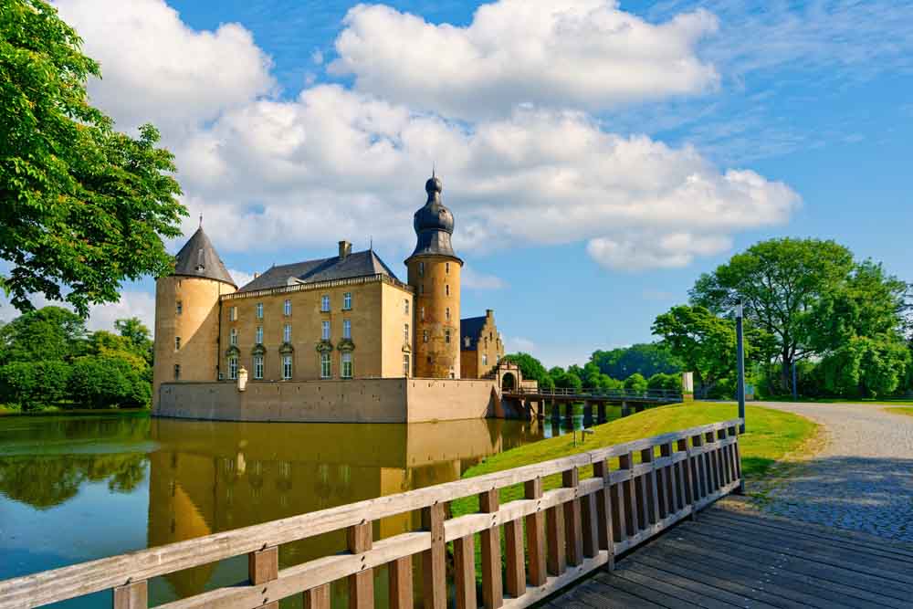 Außenansicht Jugendburg Gemen