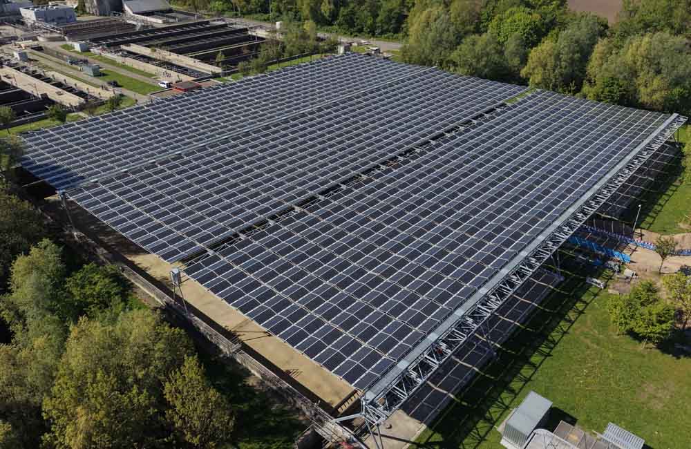 Solarfaltdach auf dem Klärwerk Düsseldorf-Süd