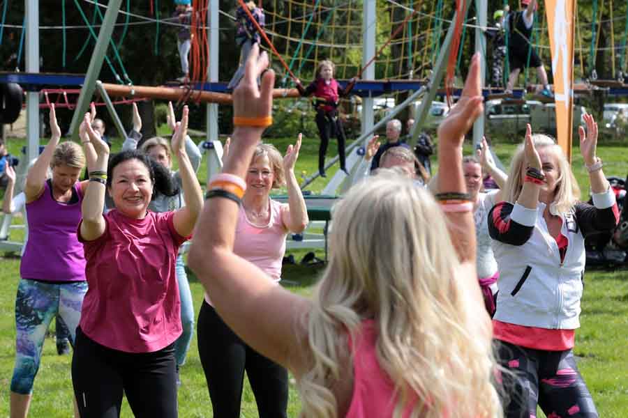 Menschen beim Sport treiben