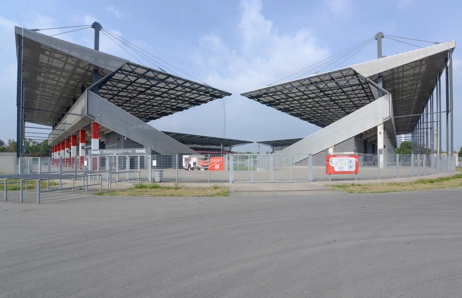 Außenansicht Stadion an der Hafenstraße