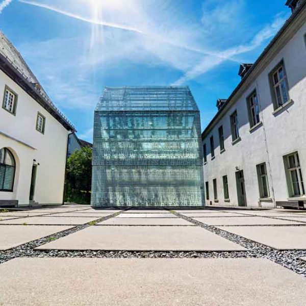 Außergewöhnliches Open-Air-Konzert im Kloster Wedinghausen