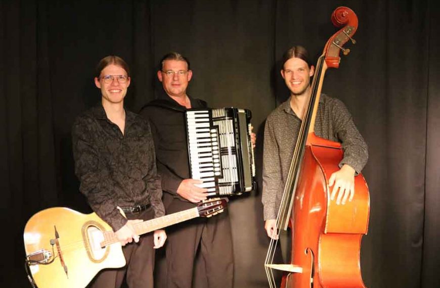 Trio Levcatho spielt in Münster-Handorf