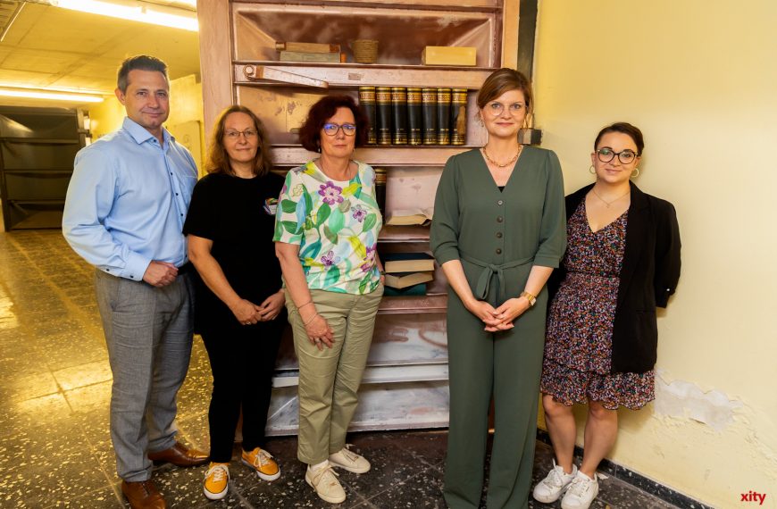 Sekundarschule am Biegerpark zeigt Anne-Frank-Ausstellung im Bunker