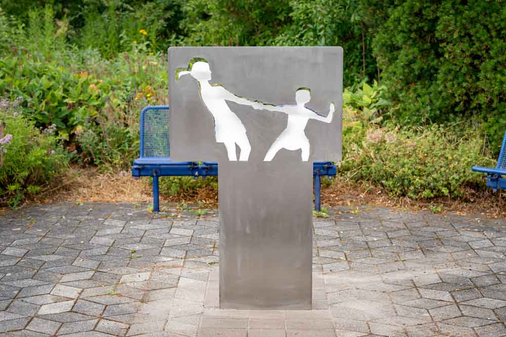 Erinnerungsstele für die „Spielenden Kinder"