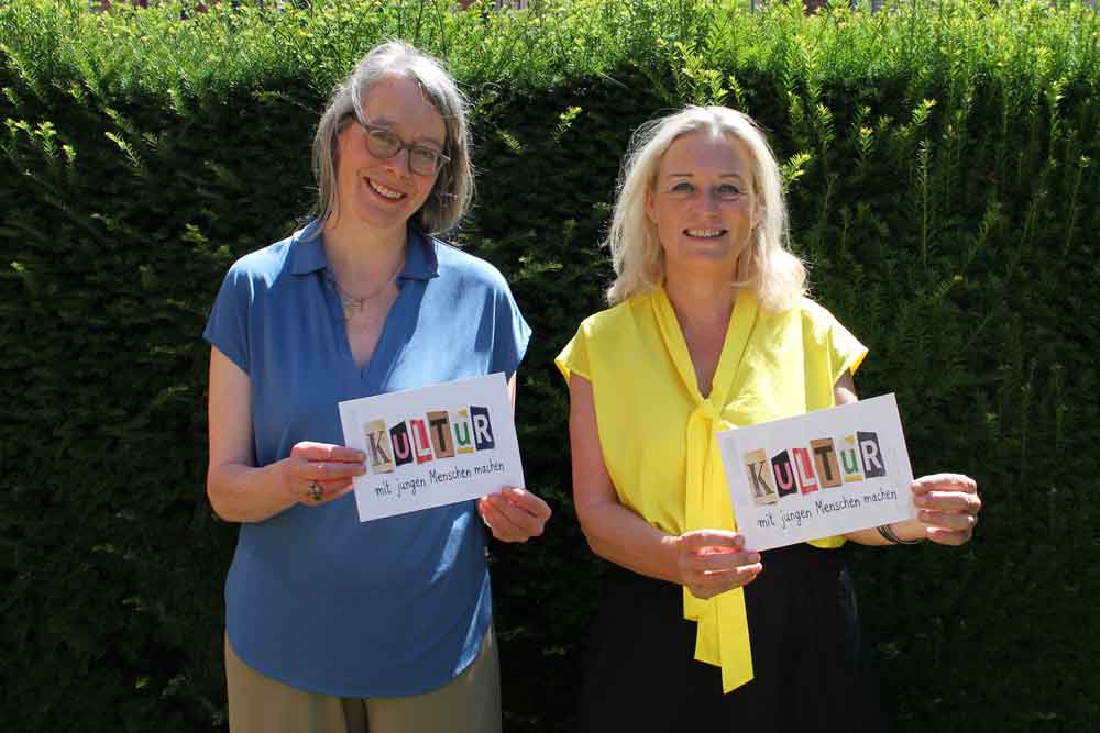 Frauke Schnell, Leiterin des Kulturamtes und Heike Schwalm, Stadtteilkulturmanagerin im Kulturamt