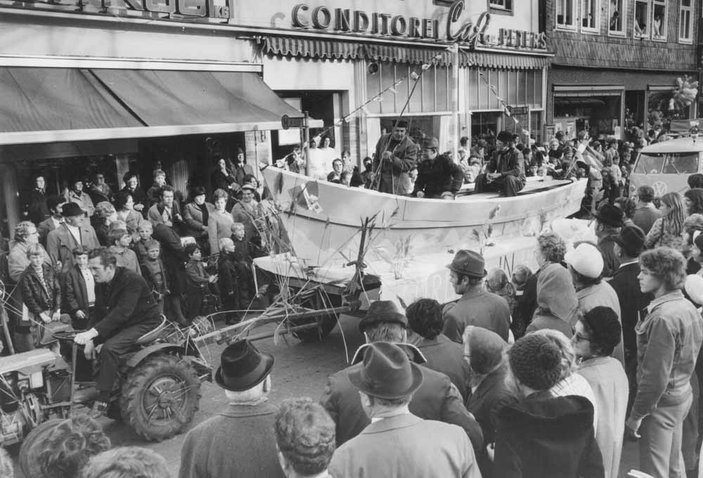 Historisches Bild vom Herbstwochenumzug