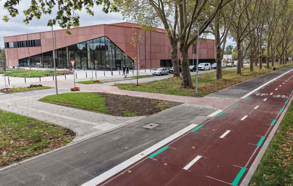 Der Abschnitt der Radleitroute 1 entlang des neuen Standortes des Luisen-Gymnasiums