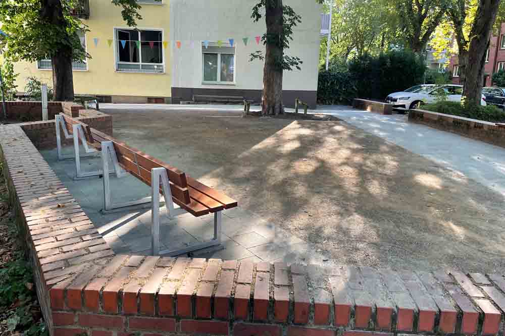 Blick auf den umgestalteten Staufenplatz