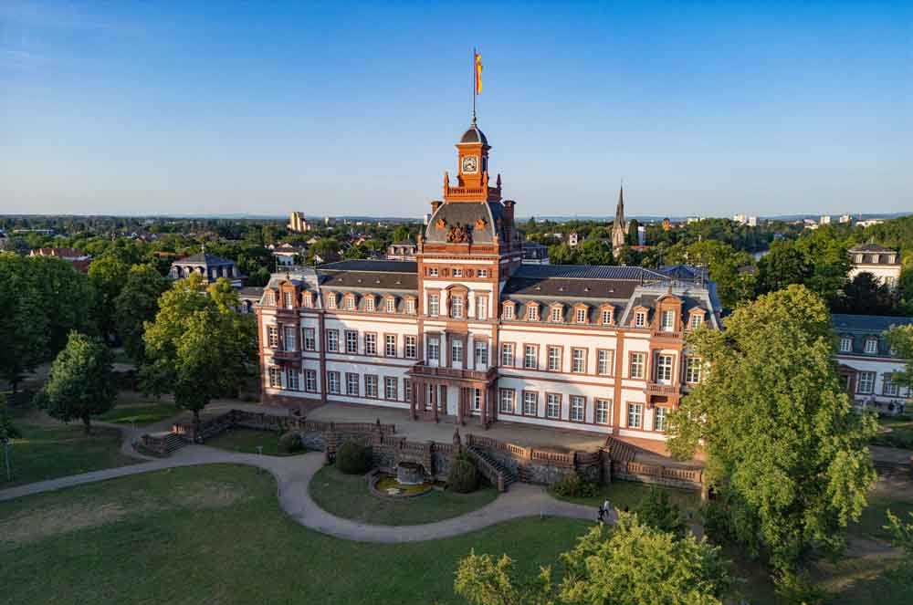Blick auf Schloss Philippsruhe