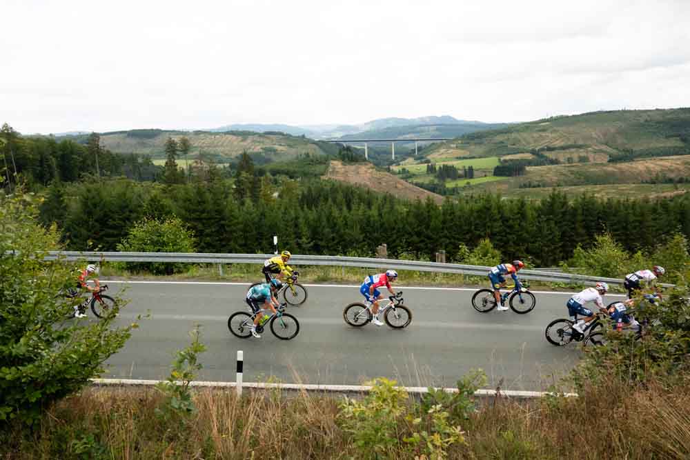Fahrer bei der SauerlandRundfahrt