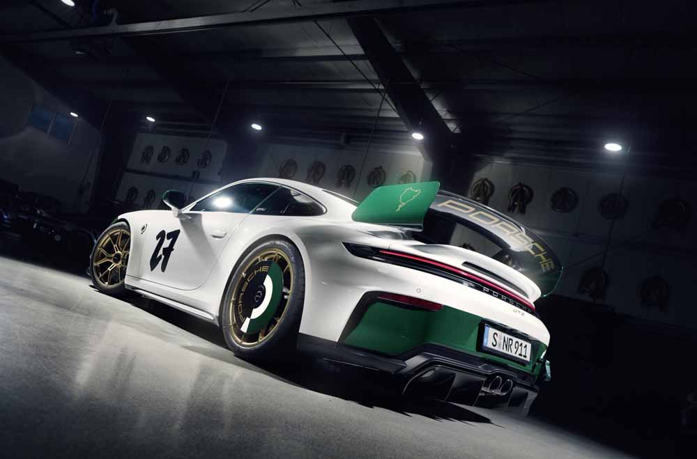 Porsche 911 GT3 seitlich von hinten