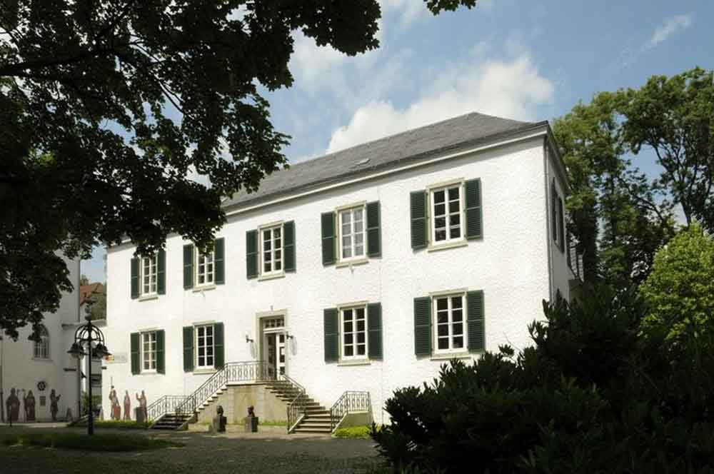Außenansicht: Büchereizweigstelle Letmathe