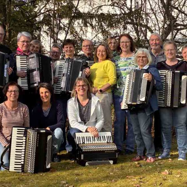 Akkordeonorchester Gütersloh-Rietberg spielt in Lippstadt