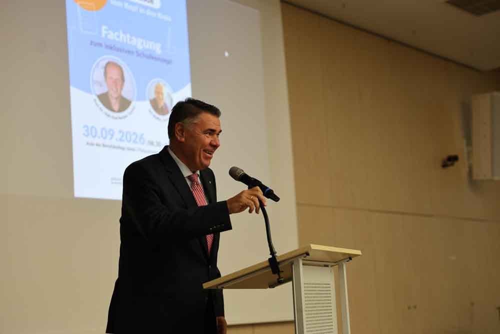 Hieß die Teilnehmenden des Fachtages willkommen: Landrat Mario Löhr