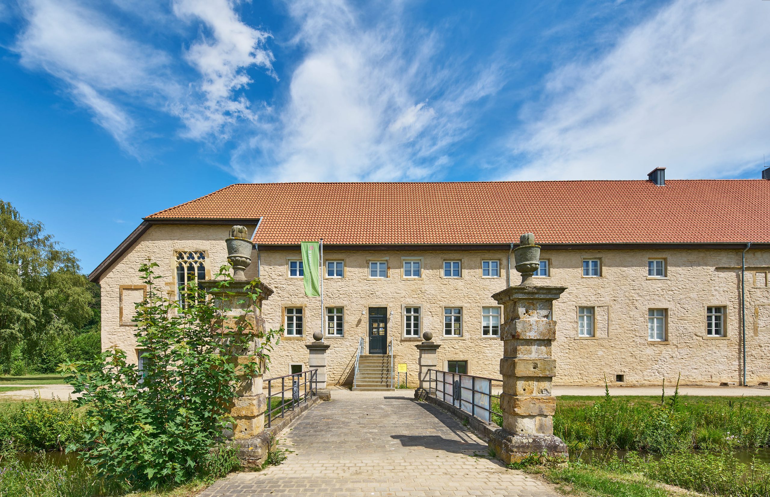 Außenansicht: Ehemaliges Zisterzienserinnenkloster